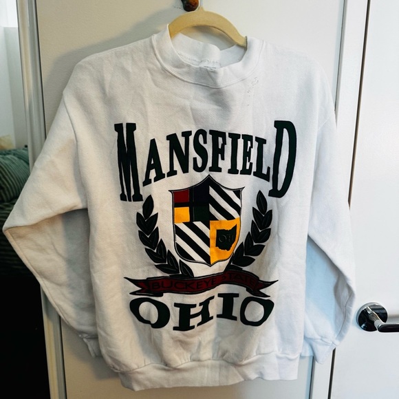 VINTAGE Mansfield Ohio sweatshirt - Picture 6 of 6